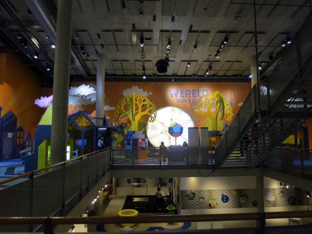 Nemo Museu de Ciência em Amsterdam