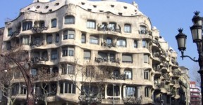 La Pedrera casa Mila, arquitetura Antonio Gaudí Barcelona