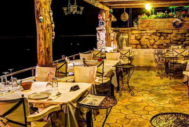 Restaurantes em Zakynthos. Saiba onde comer nessa paradisíaca ilha grega.