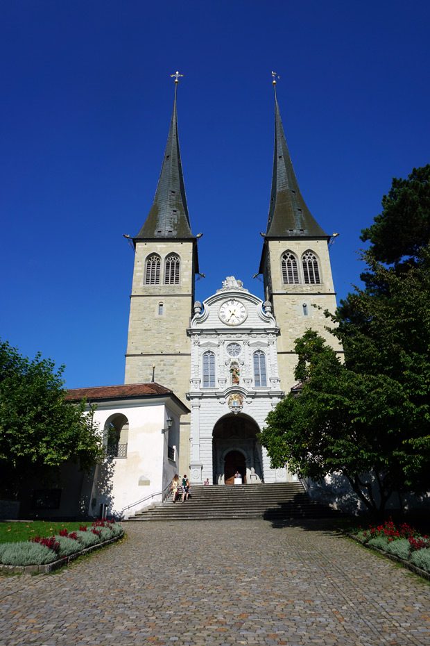 Hofkirche em Lucerna, Suiça