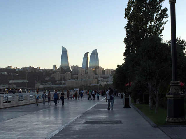 O que fazer em Baku, Azerbaijão: Flame Towers